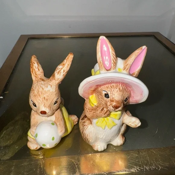 Pair of Vintage Lefton Ceramic Bunny Rabbit Figurines - Picture 1 of 8